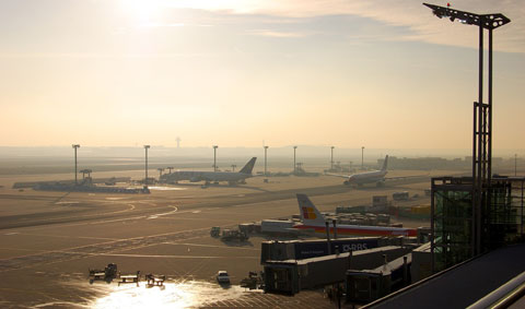 Niederlassungseröffnung am Frankfurt Flughafen